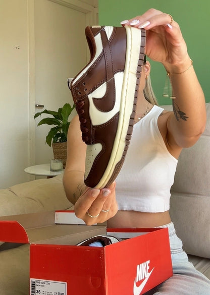Tênis Nike Dunk Low Cacau Couro