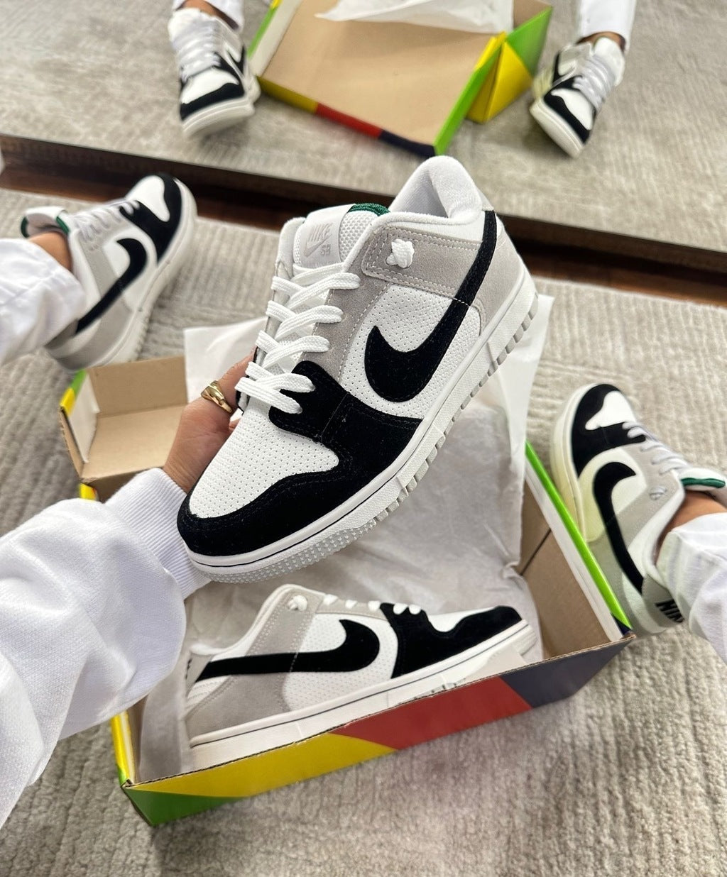 Tênis Nike Dunk Low Camurça Cinza e Preto