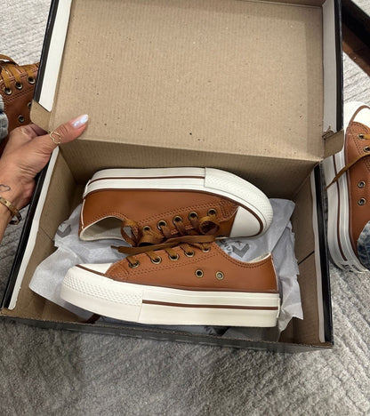 Tênis All Star Caramelo Plataforma Couro