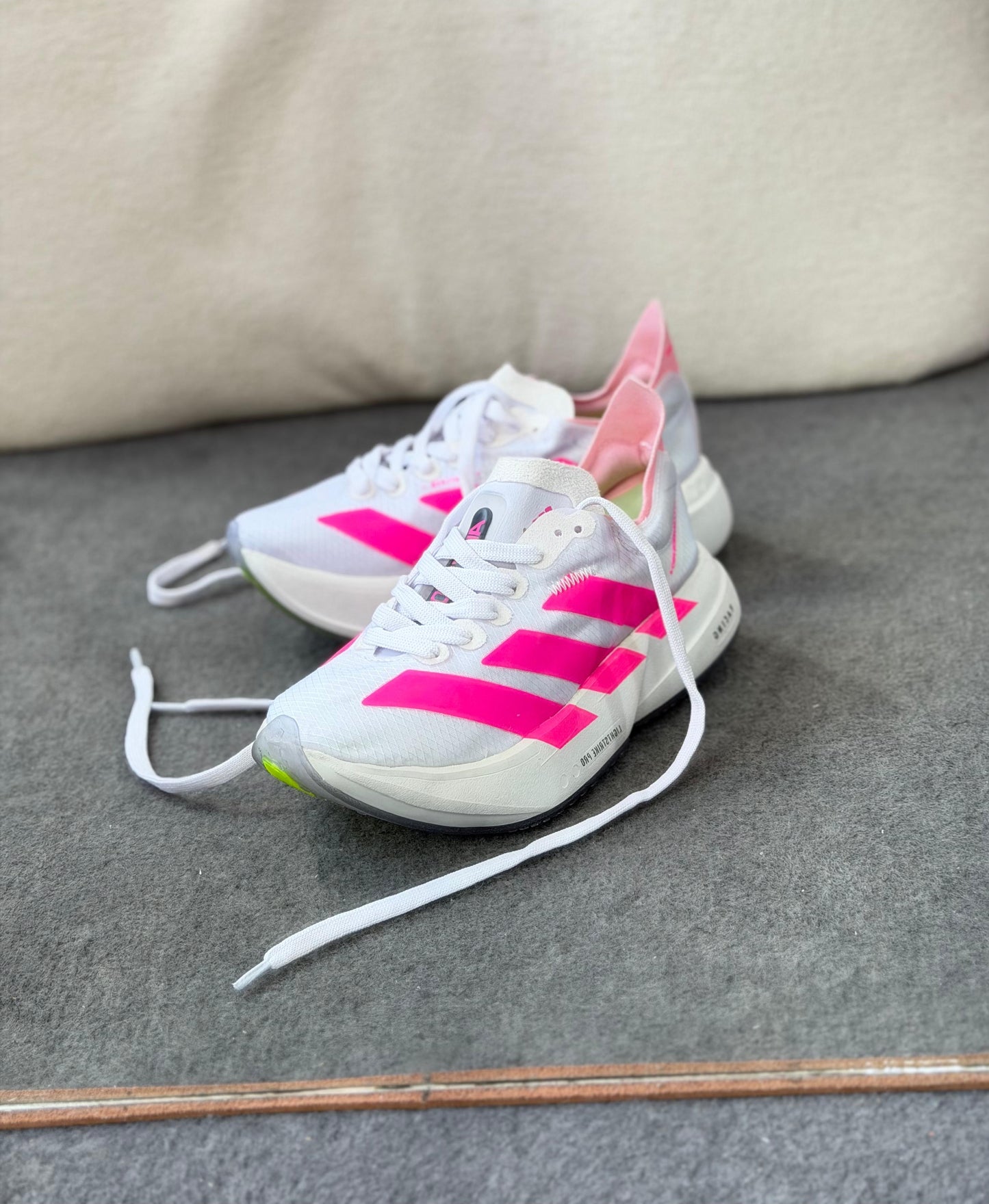 Tênis Adizero Adio Pro 4 Premium