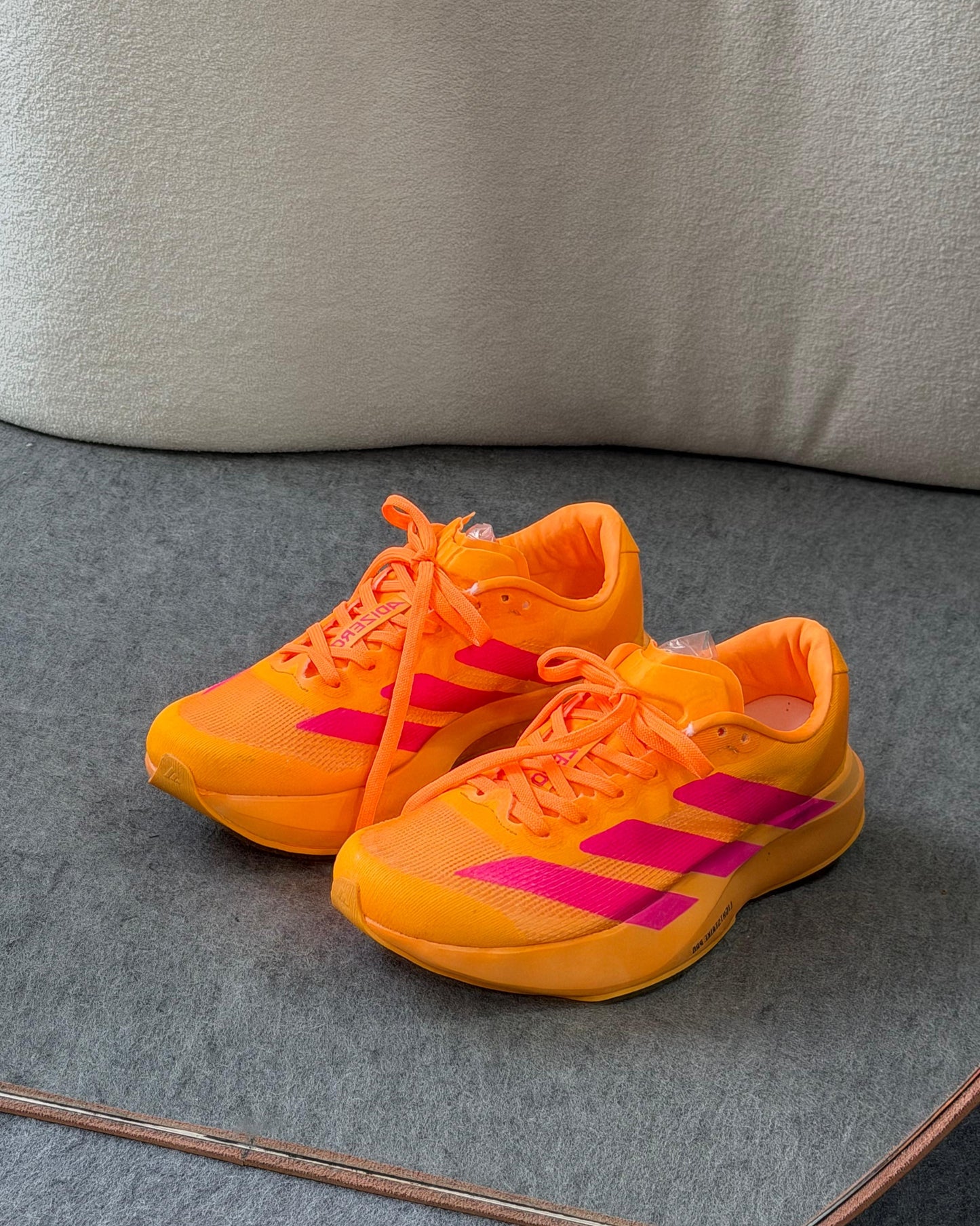 Tênis Adizero Adio Pro 4 Premium Laranja Pink