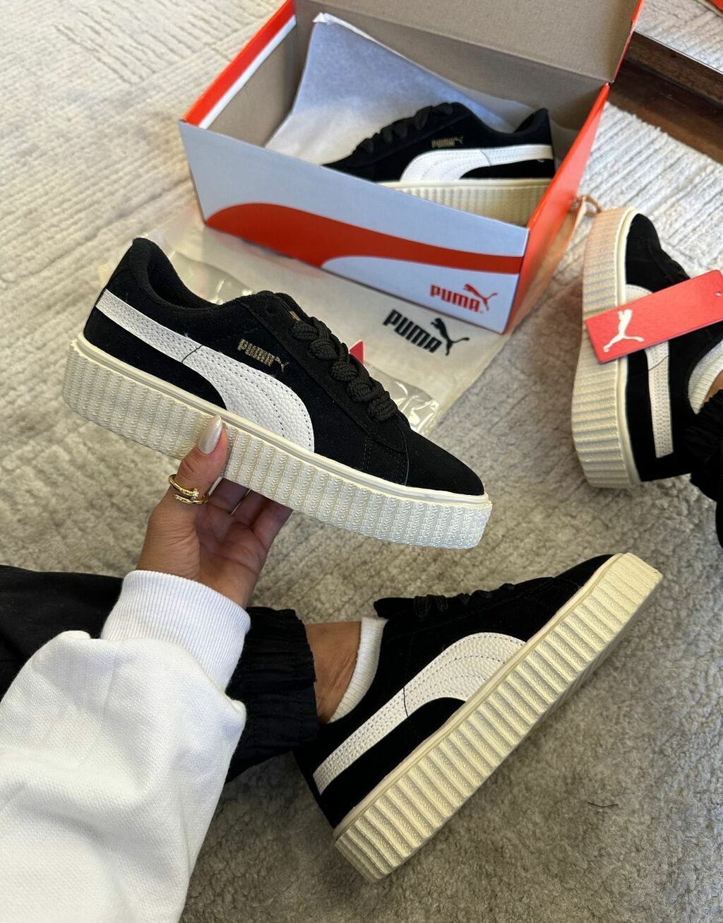 Tênis Puma Suede Preto e Branco