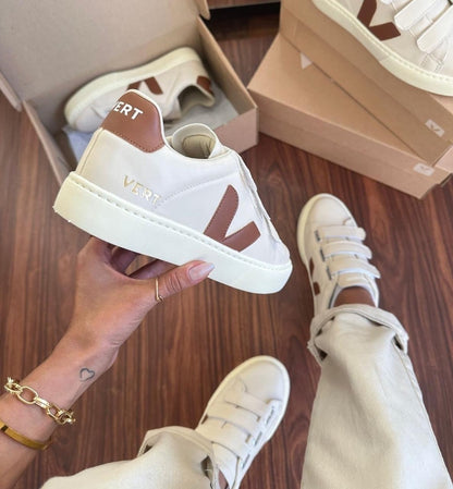 Tênis V Velcro Caramelo Off White